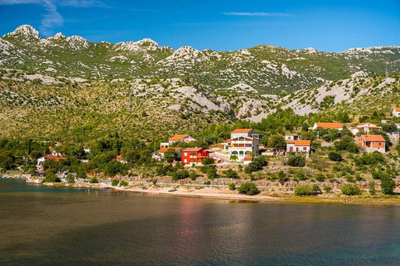 Apartman Modric Apartamento Seline Exterior foto