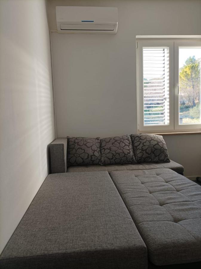 Apartman Modric Apartamento Seline Exterior foto